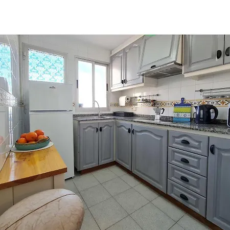 Apartamento Bienvenido A Gandia! 150 M De La Playa Para 6 Personas Apartament *
