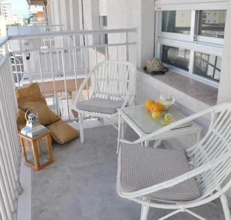 Apartamento Bienvenido A Gandia! 150 M De La Playa Para 6 Personas Apartament *