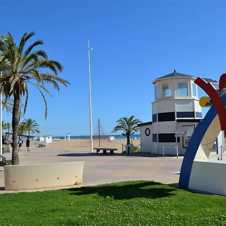 Apartamento Bienvenido A Gandia! 150 M De La Playa Para 6 Personas * Gandia