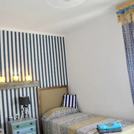 Apartamento Bienvenido A Gandia! 150 M De La Playa Para 6 Personas *