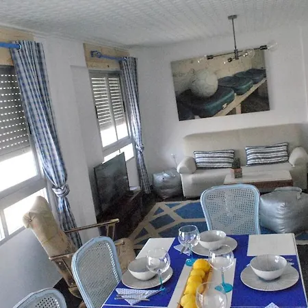 Apartamento Bienvenido A Gandia! 150 M De La Playa Para 6 Personas Apartament *