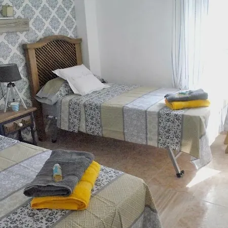 Apartamento Bienvenido A Gandia! 150 M De La Playa Para 6 Personas Apartment