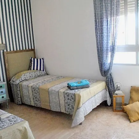 Apartamento Bienvenido A Gandia! 150 M De La Playa Para 6 Personas Apartment
